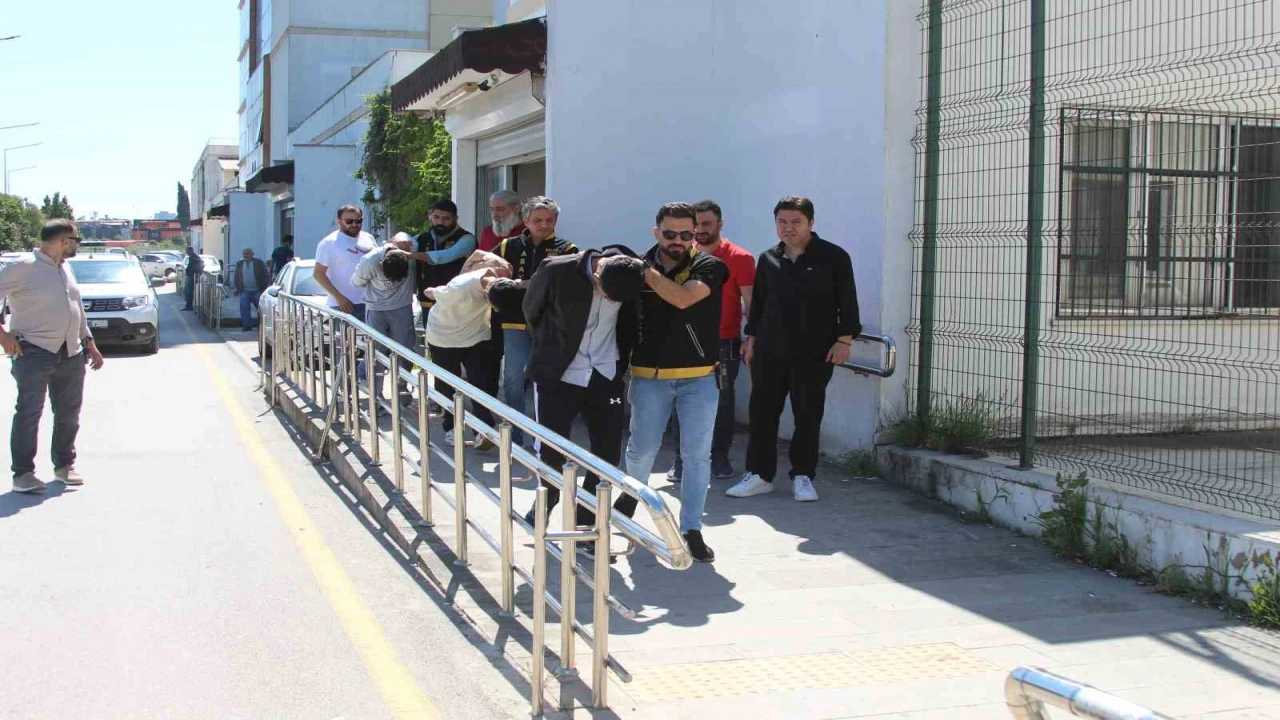 500 saatlik kamera incelemesiyle yakalandılar, emniyette sustular