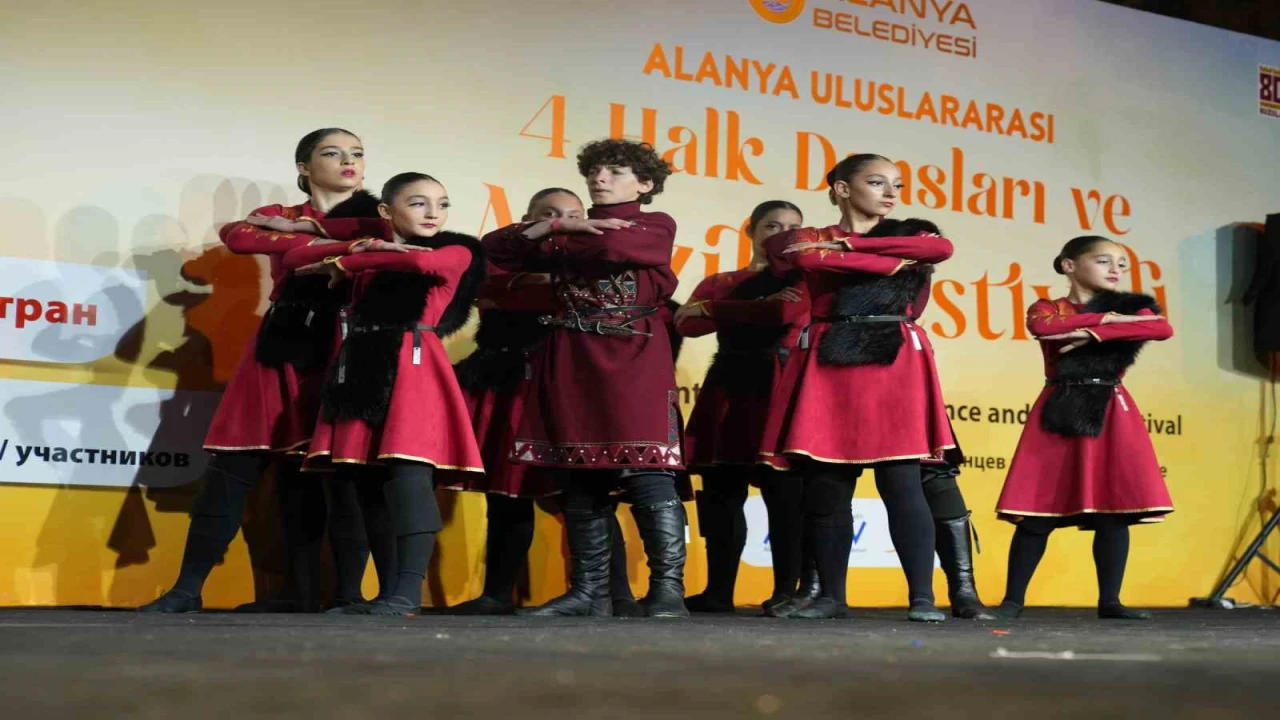 7 ülkeden 1200 katılımcı Alanyada buluştu