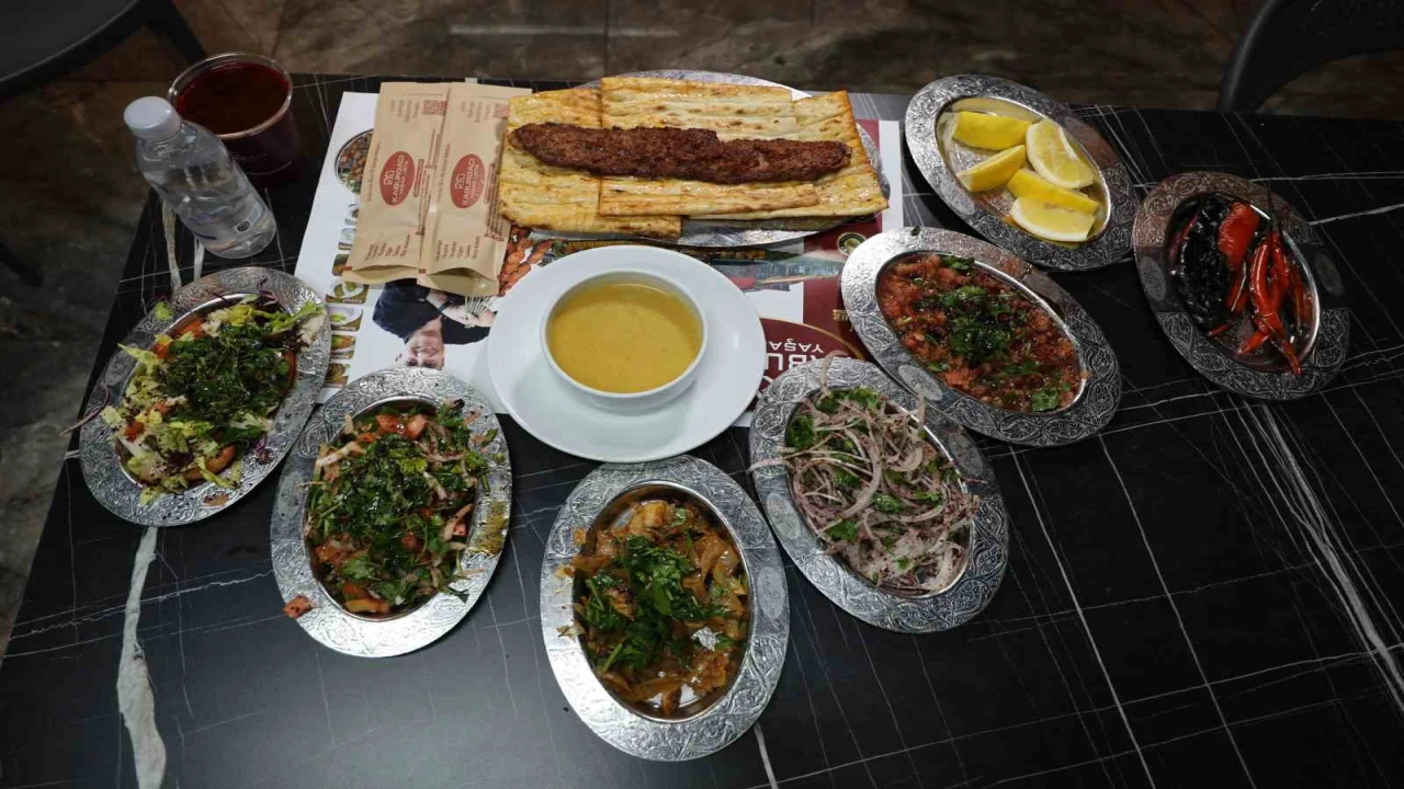Adana kebabı ve salata ikilisi glutatyon seviyesini artırıyor