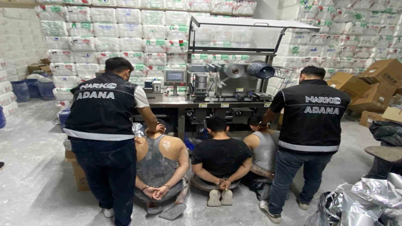 Adanada dev operasyon: 4 milyon uyuşturucu hap ile 3 ton 994 kilogram etken madde ele geçirildi