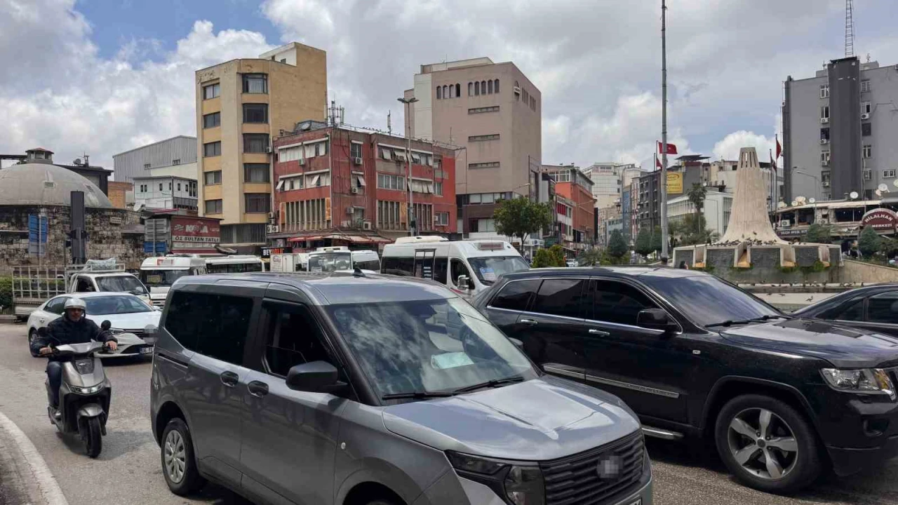 Adanada gereksiz korna kullanımı tepki çekiyor
