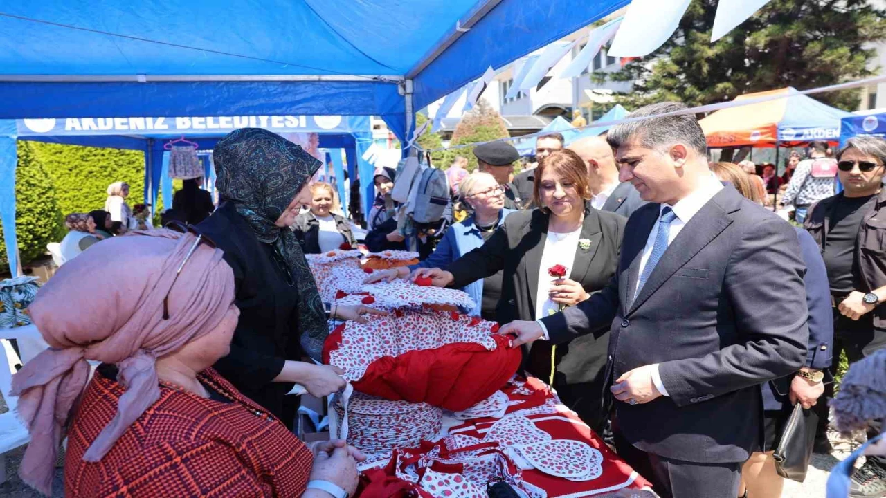 Akdenizde Anneler Günü etkinliği yoğun ilgi