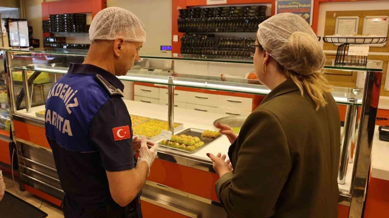 Akdenizde bayram öncesi gıda denetimleri sıkılaştırıldı