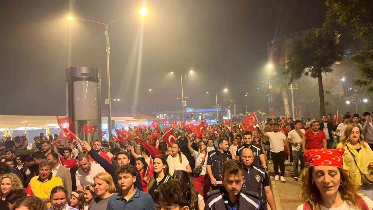 Alanyada fener alayı ve Ceza konseriyle 19 Mayıs kutlaması
