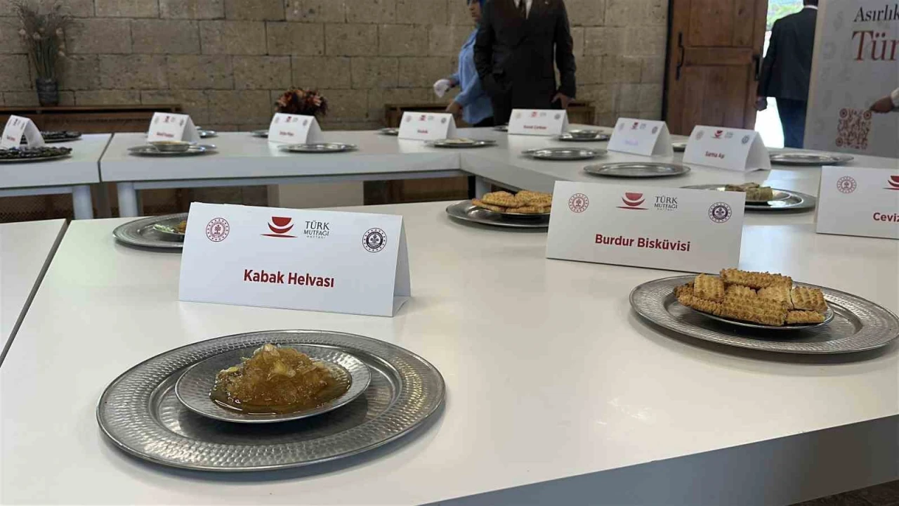 Burdurda Türk Mutfağı Haftasında yöresel lezzetler tanıtıldı