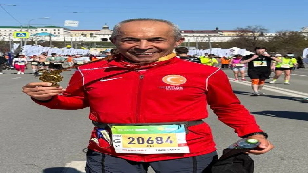‘Demir adam Kazan Maratonuna performansıyla damga vurdu
