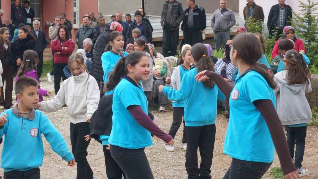 Fekede geleneksel Hıdırellez şenliği düzenlendi