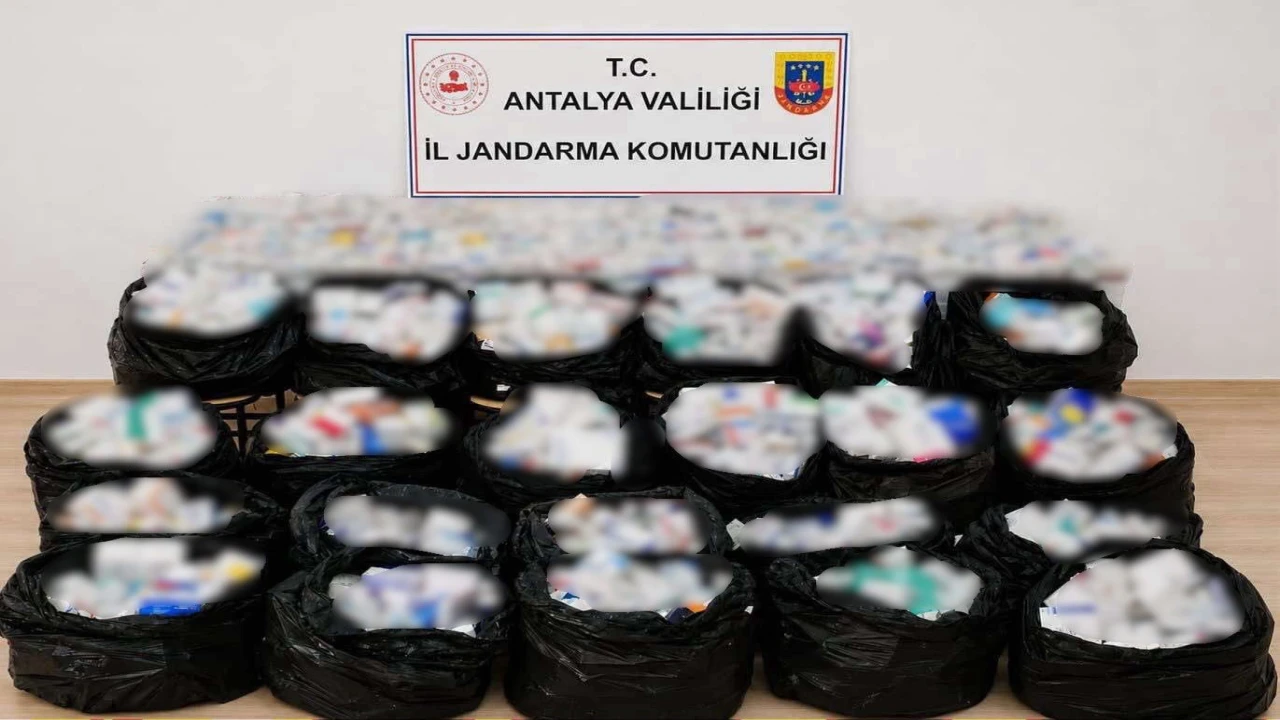Gazipaşada 164 bin adet sentetik hap ele geçirildi