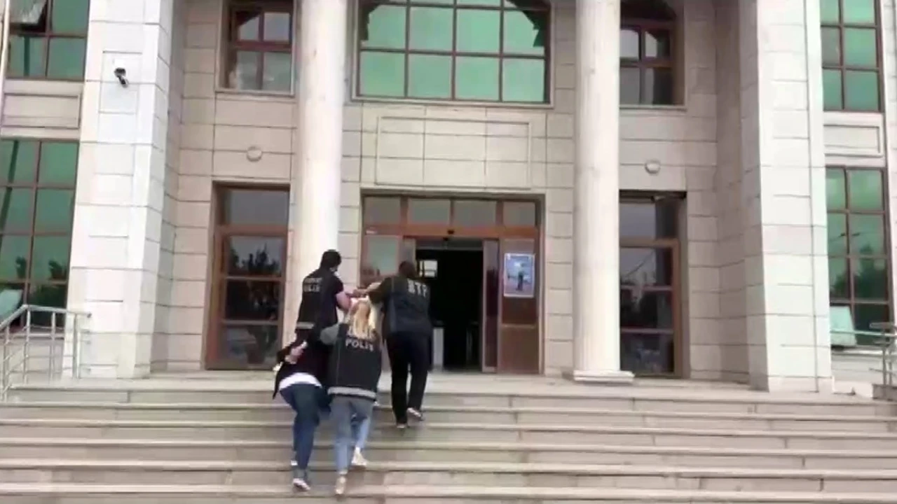 Genci sokak ortasında zombiye dönüştürerek zehirleyen şahıslar yakalandı