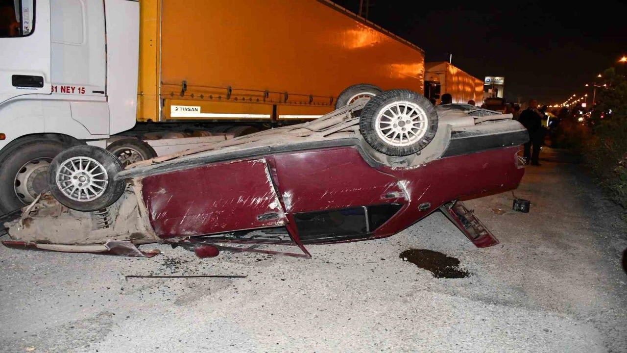 Hatayda takla atan otomobildeki 1i ağır 3 kişi yaralandı