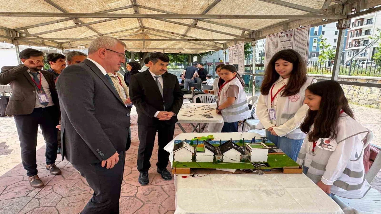İskenderunda TÜBİTAK bilim fuarı