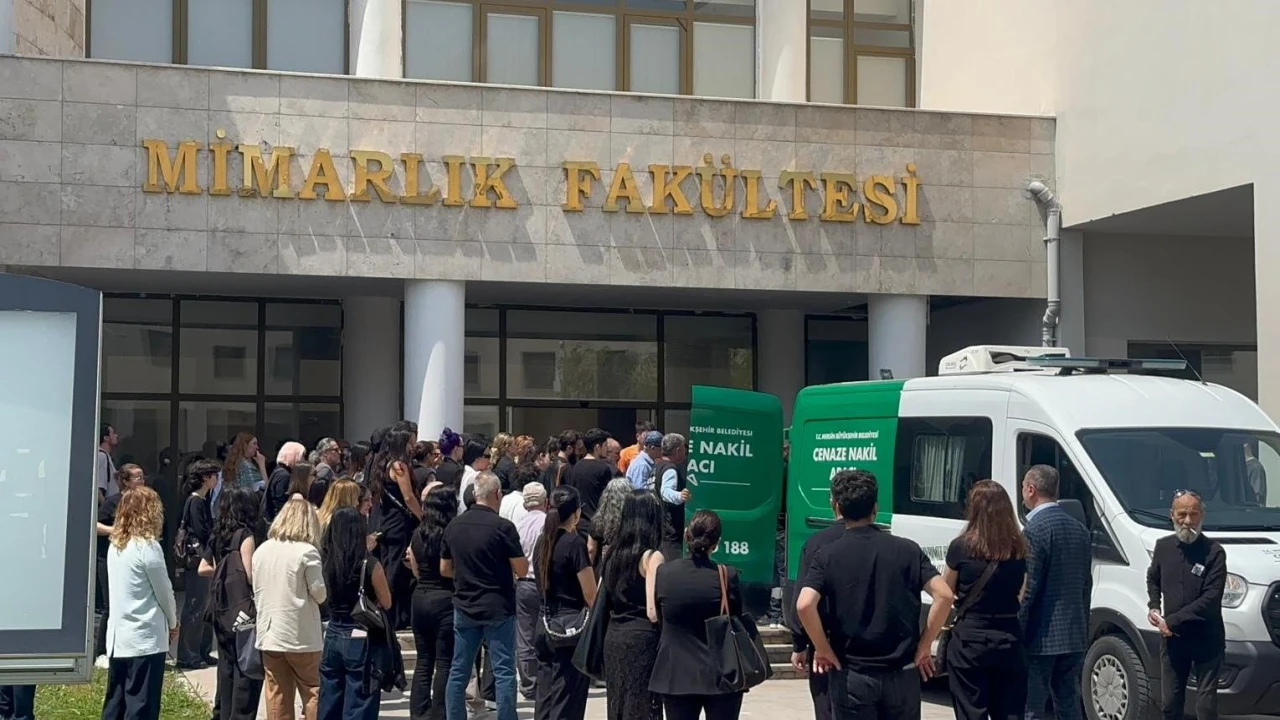 Mersin Üniversitesinde hüzünlü veda: Juan Botella Lucas son yolculuğuna uğurlandı