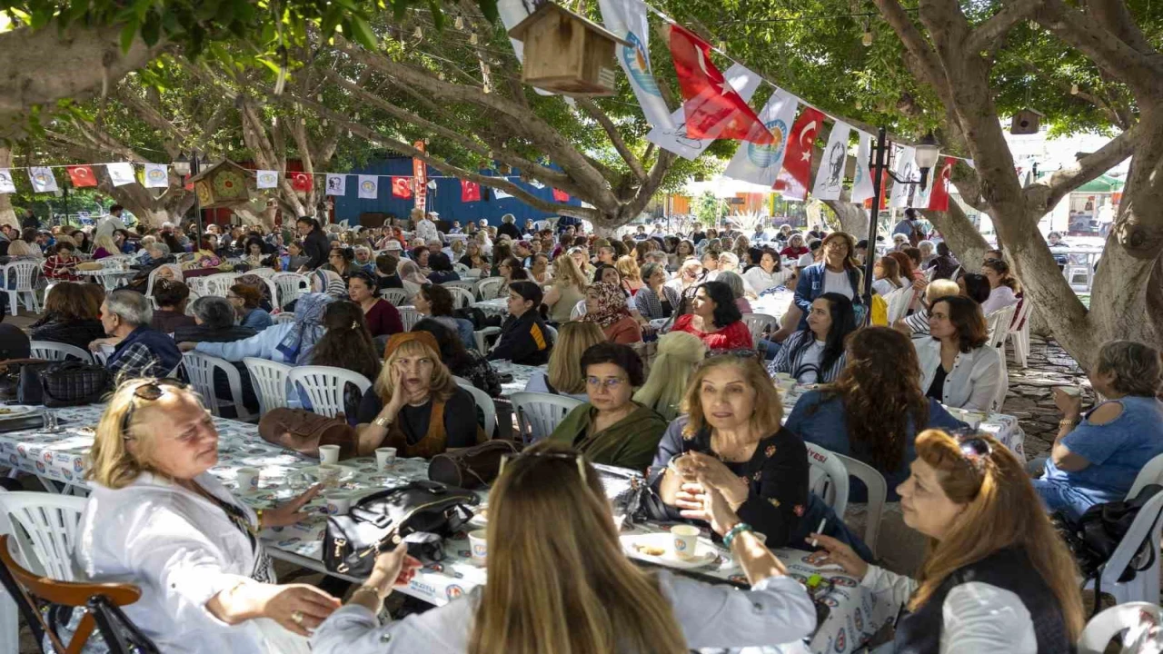 Mezitlide annelere özel etkinlik düzenlendi