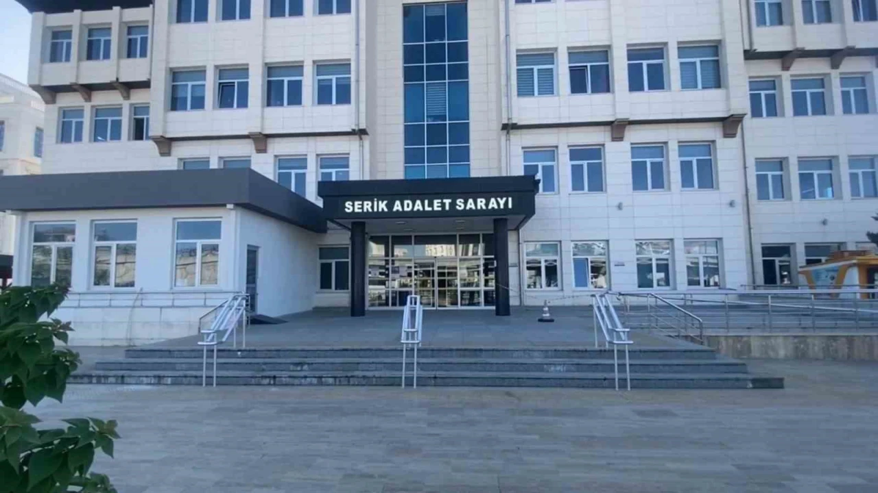 Serikte tefecilik ve kara para aklama operasyonunda 7 tutuklama
