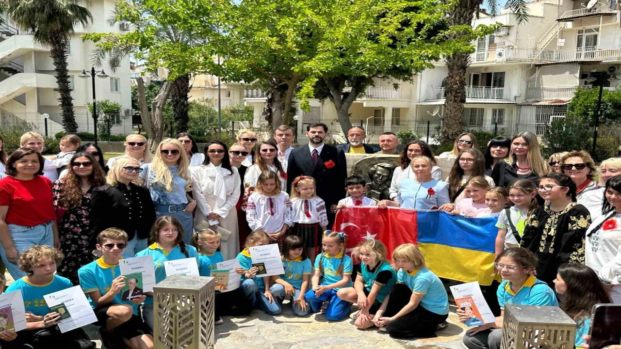 Ukrayna Kültür Parkı yenileme çalışmalarının ardından ziyarete açıldı