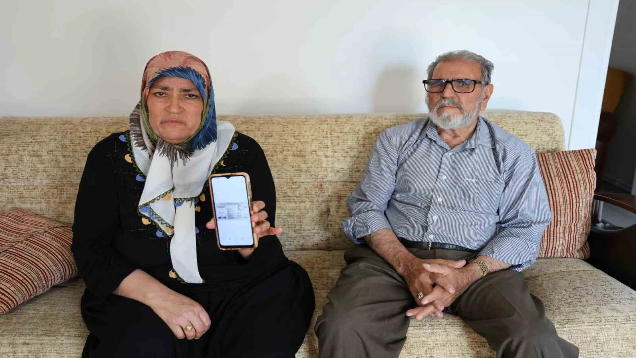 Yaşlı çift, ev almak için biriktirdikleri 2 kilogram altını dolandırıcılara kaptırdı