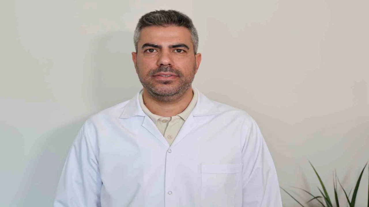 Adanada havalar ısındı, parklarda yılanlar görülmeye başlandı