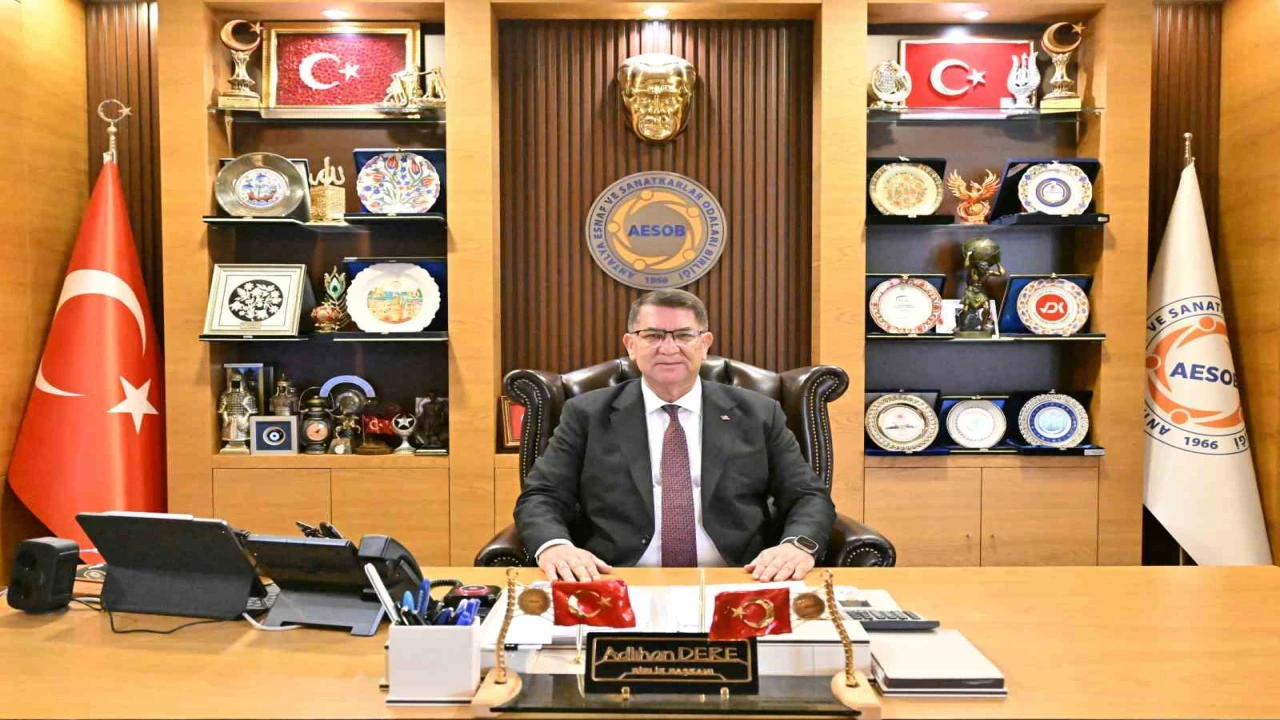 Adlıhan Dere: Babalarımıza hediye, esnafımıza bereket olsun