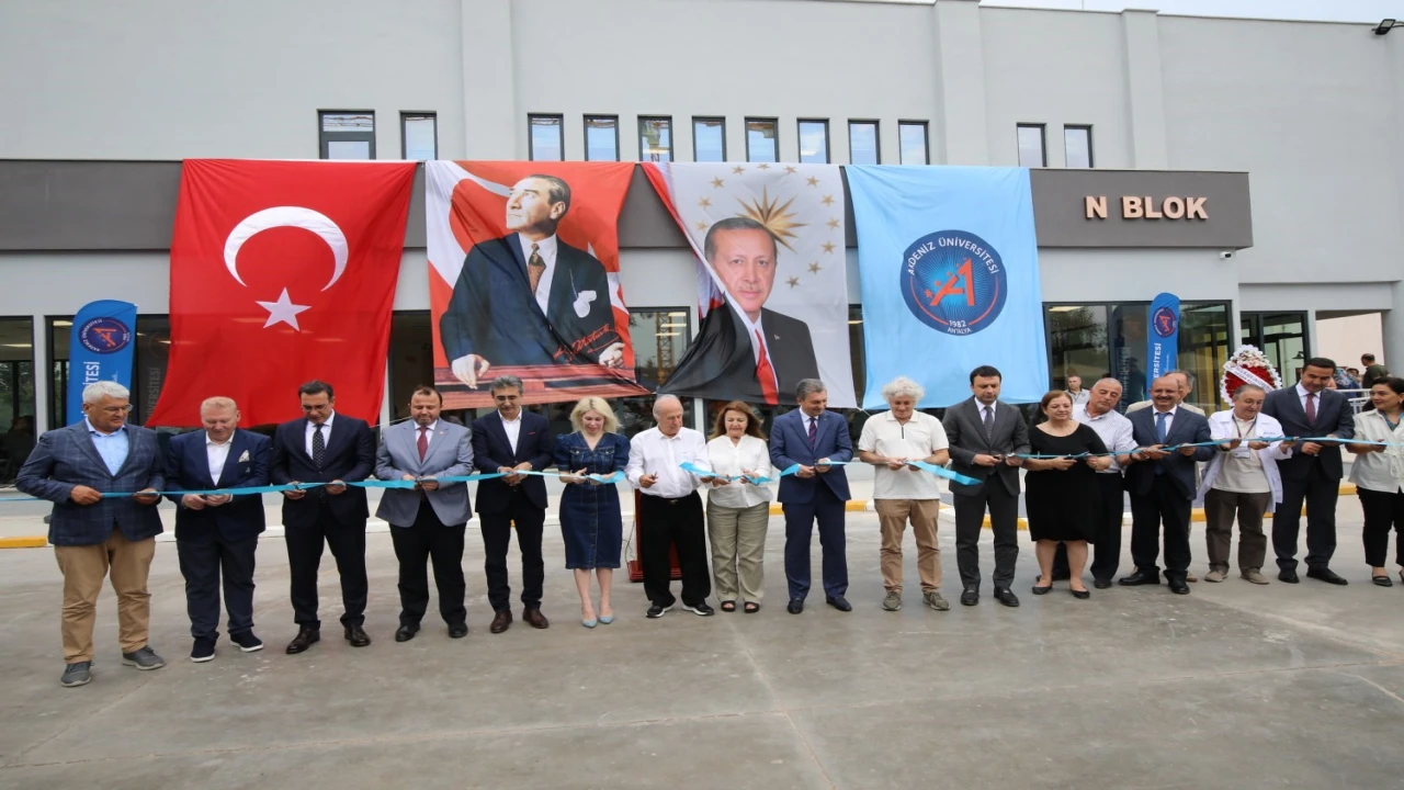 Akdeniz Üniversitesi Hastanesinde 9 ayda tamamlanan Nöroloji Polikliniği açıldı