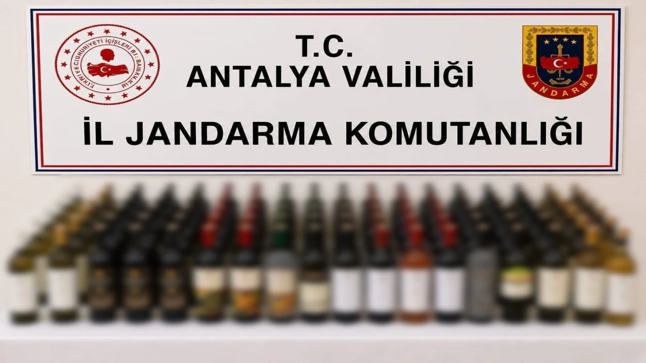 Alanyada 108 litre kaçak alkol ele geçirildi