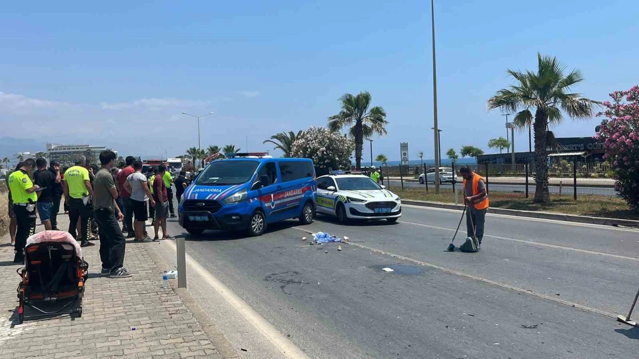 Alanyada kamyonet ile çarpışan motosikletin genç s