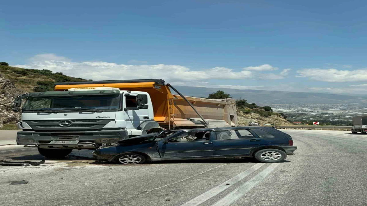 Antakyada trafik kazası: 2 yaralı