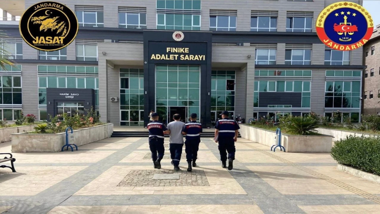 Antalyada hakkında 21 yılı aşkın hapis cezası bulunan hükümlü yakalandı