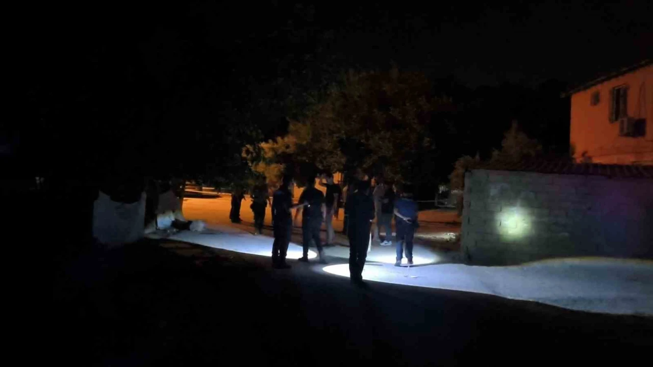 Antalyada iki grup arasında çıkan kavgada silahlar konuştu: 3 yaralı