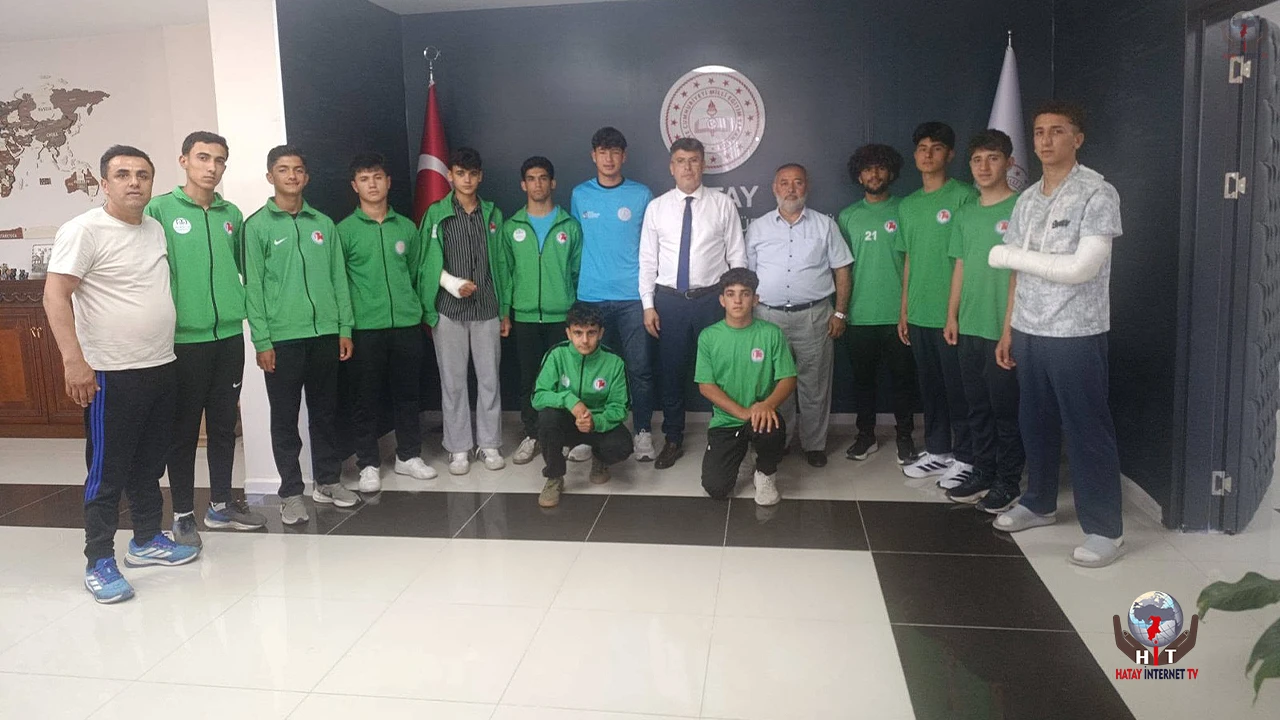 İL MÜDÜRÜ TÜYSÜZ, BAŞARILI SPORCULARI KABUL ETTİ