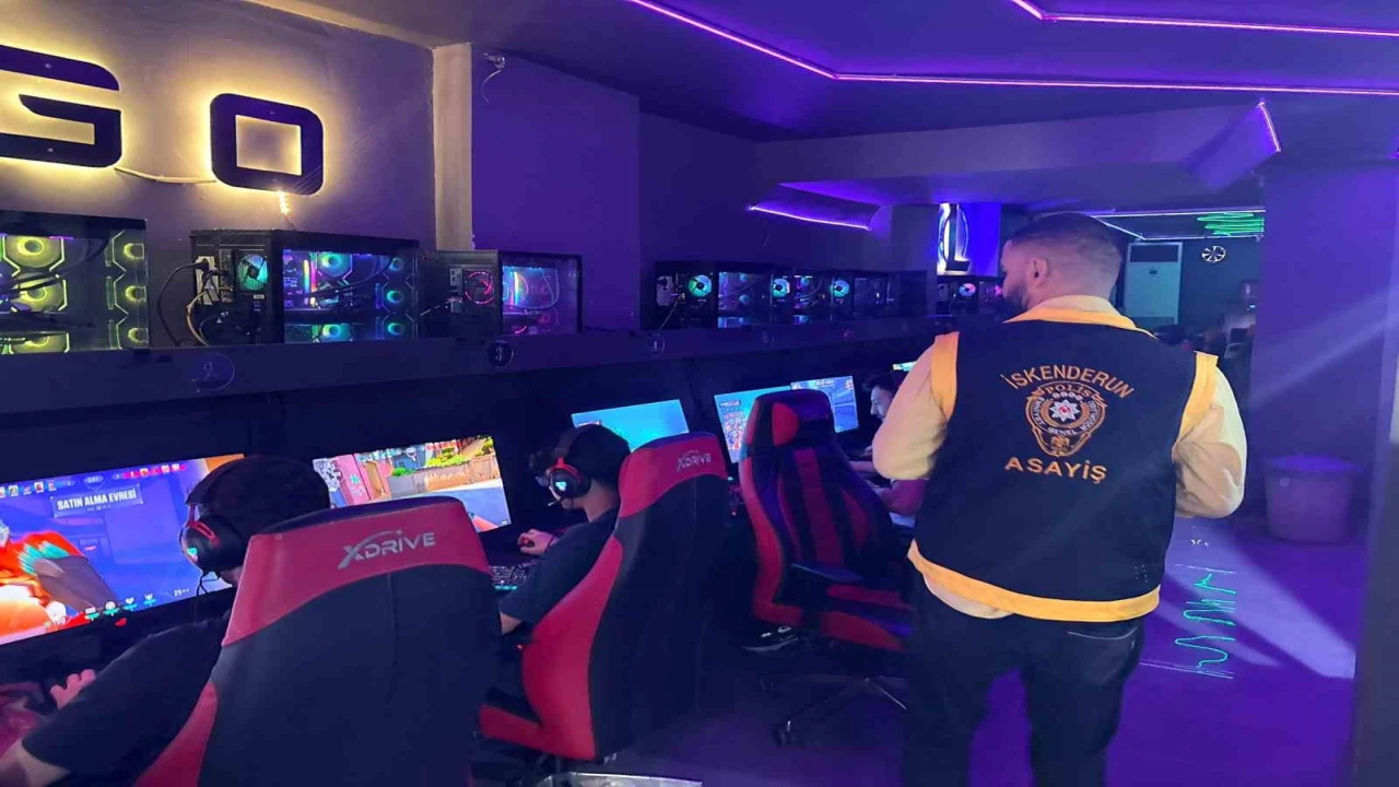 İskenderunda internet kafe ve oyun salonları denetlendi
