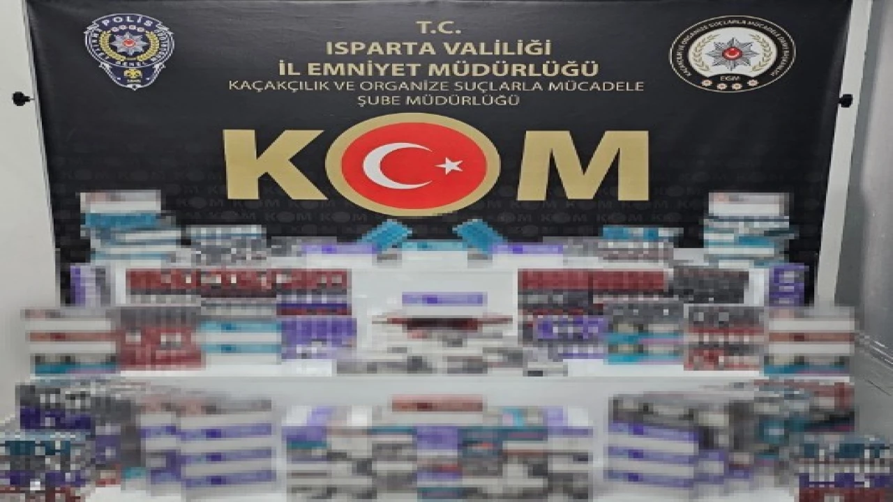 Ispartada kaçak elektronik sigara kartuşu operasyonu: Bin 970 paket ele geçirildi