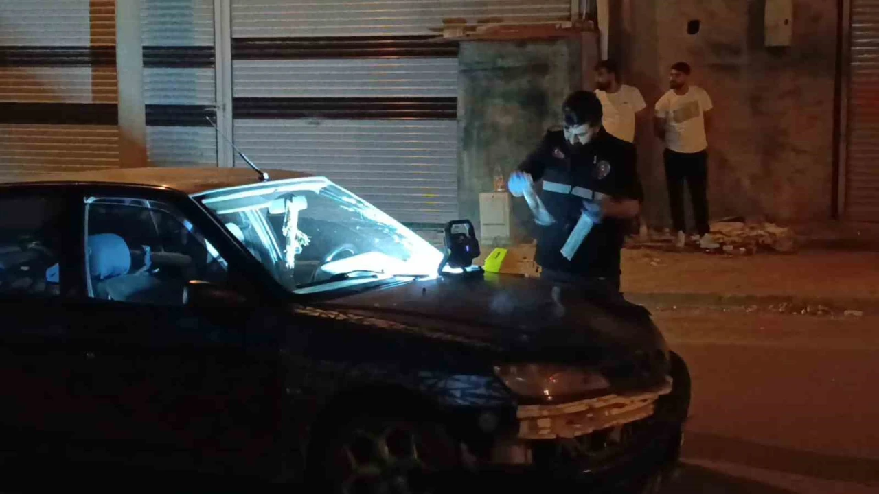 Kahramanmaraşta otomobil elektrikli motosiklete çarptı: 13 yaşındaki çocuk ağır yaralandı