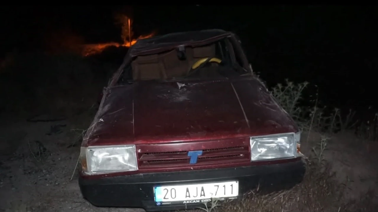 Kontrolden çıkan otomobil dereye düştü: 2 yaralı