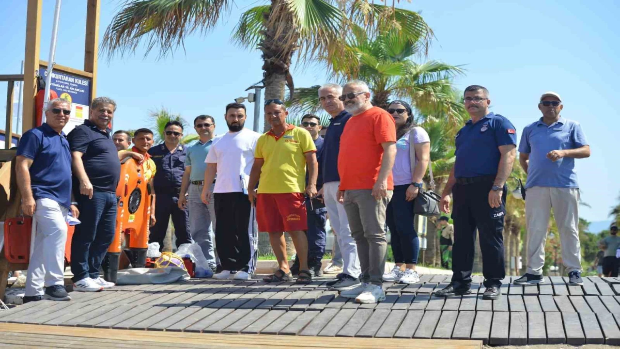 Kumlucada yüzme alanlarında denetim
