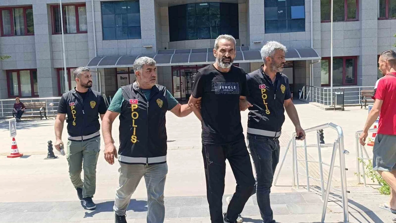 Manavgatta 25 yıl hapisle aranan firari hükümlü yakalandı