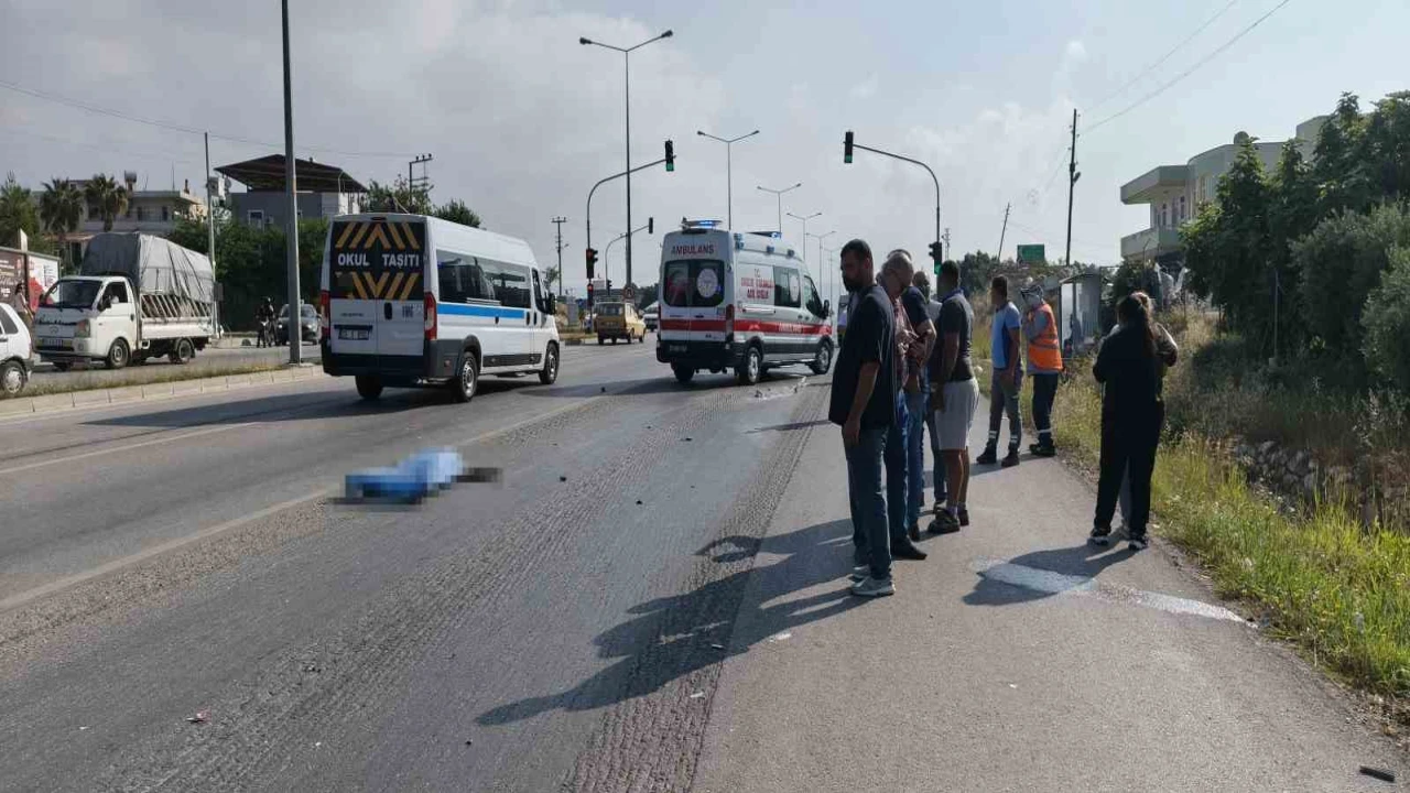 Mersinde trafik kazası: 1 ölü, 1 yaralı