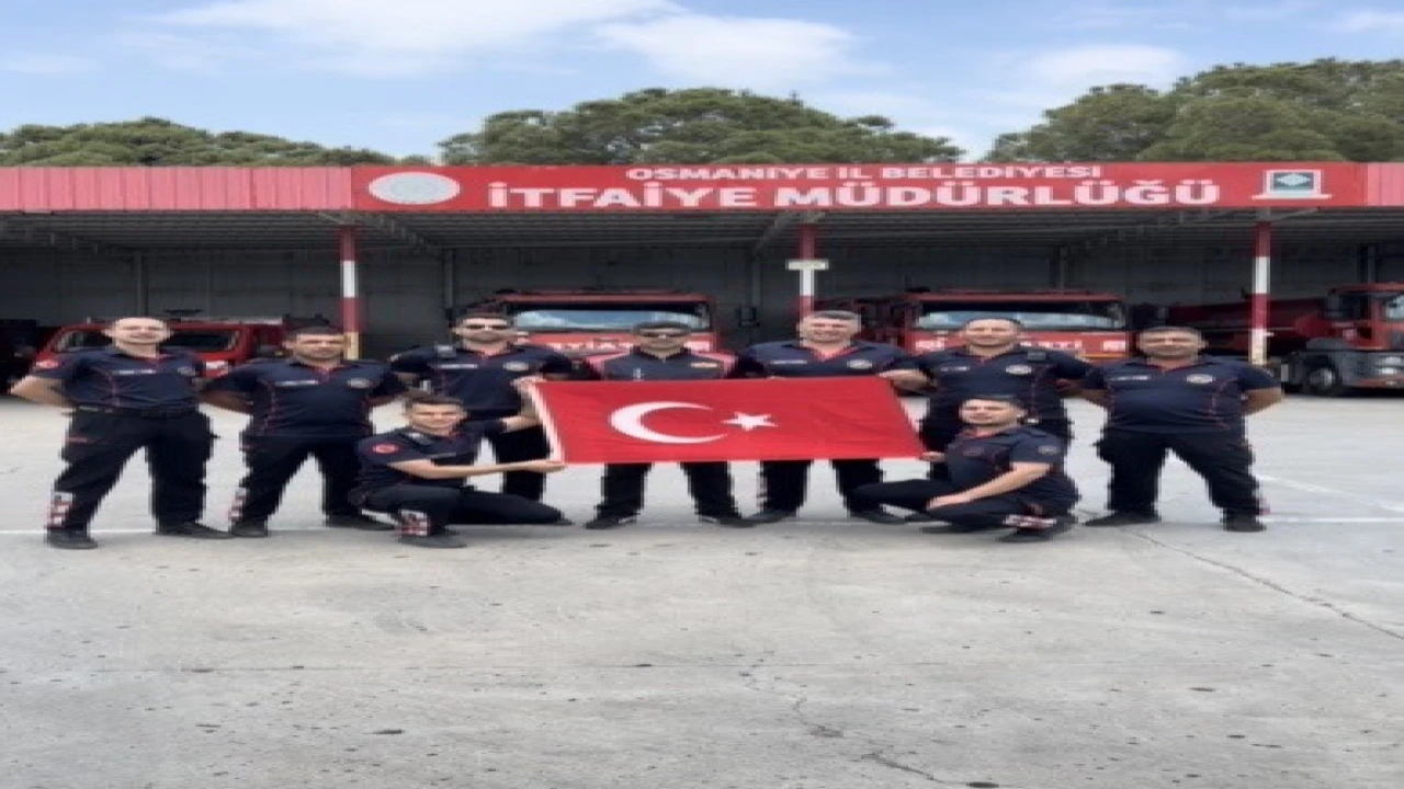 Osmaniyede itfaiyecilerden A Milli Takıma klipli destek