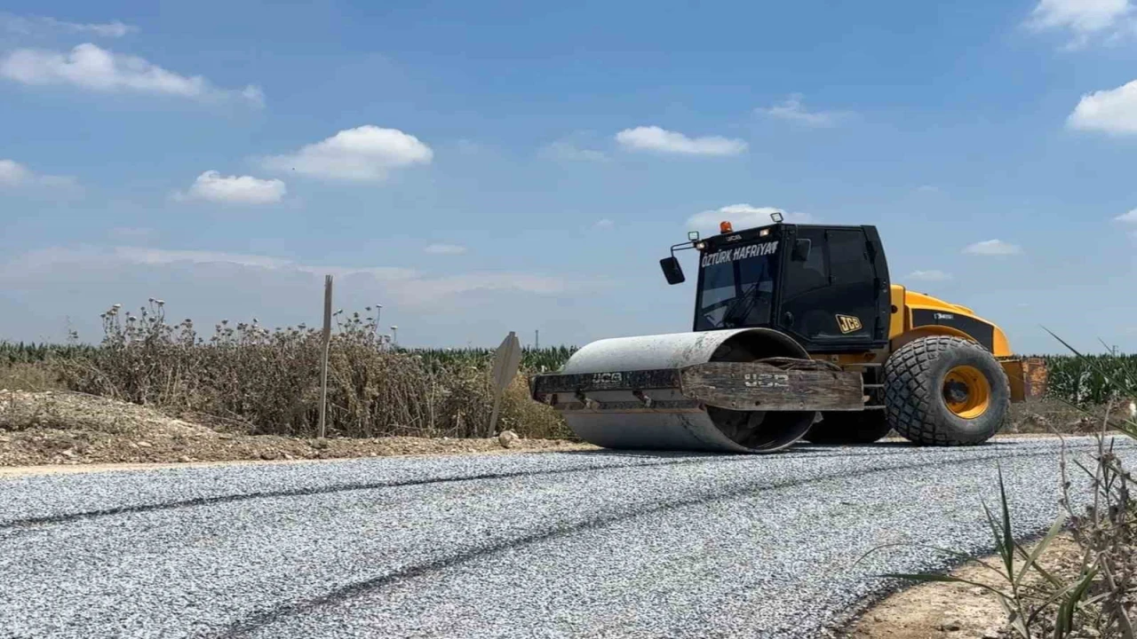Tarsusta denize ulaşım yolu yenilendi