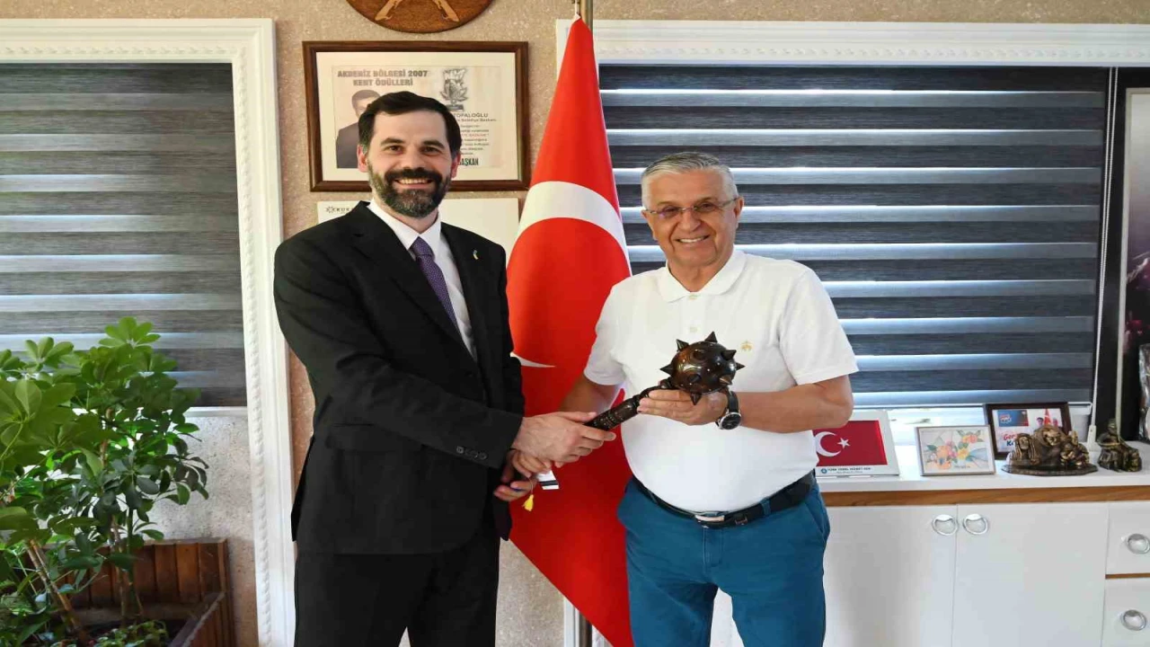 Ukraynalı çocuklar Kemerde ağırlanacak