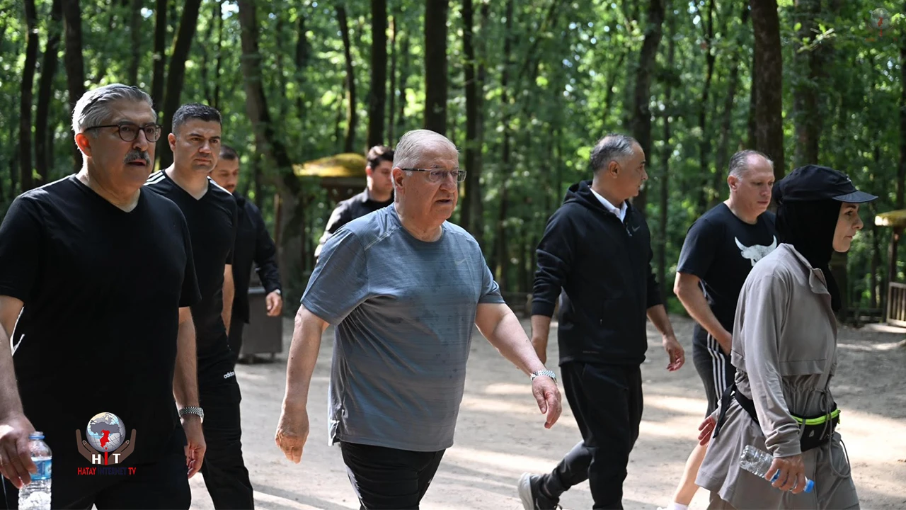 YAYMAN BAKANLARLA SABAH SPORU YAPTI