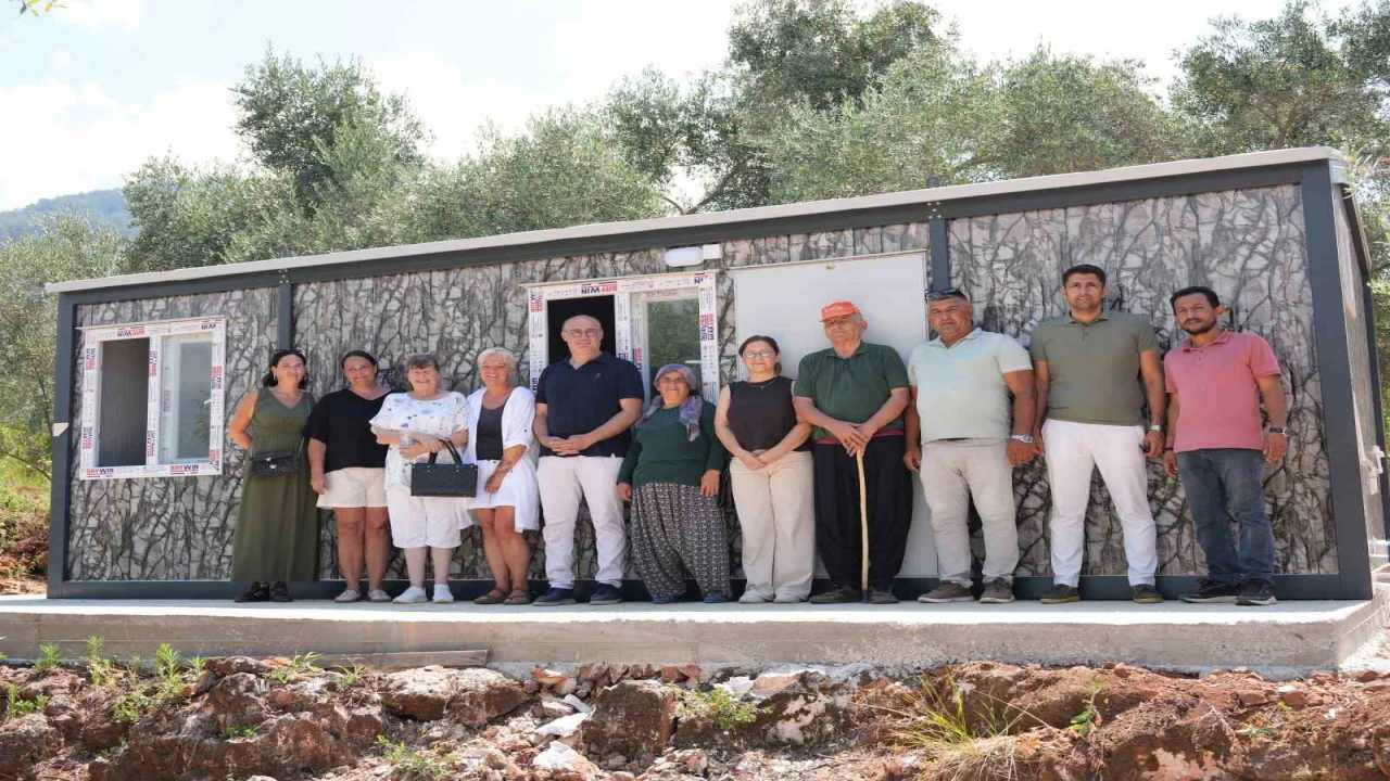 400 kilometrelik iyilik yürüyüşü Alanyada ihtiyaç sahibi aileye yuva oldu