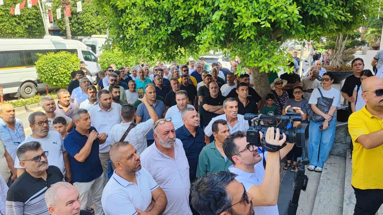 Adanada servisçilerin S plaka tepkisi