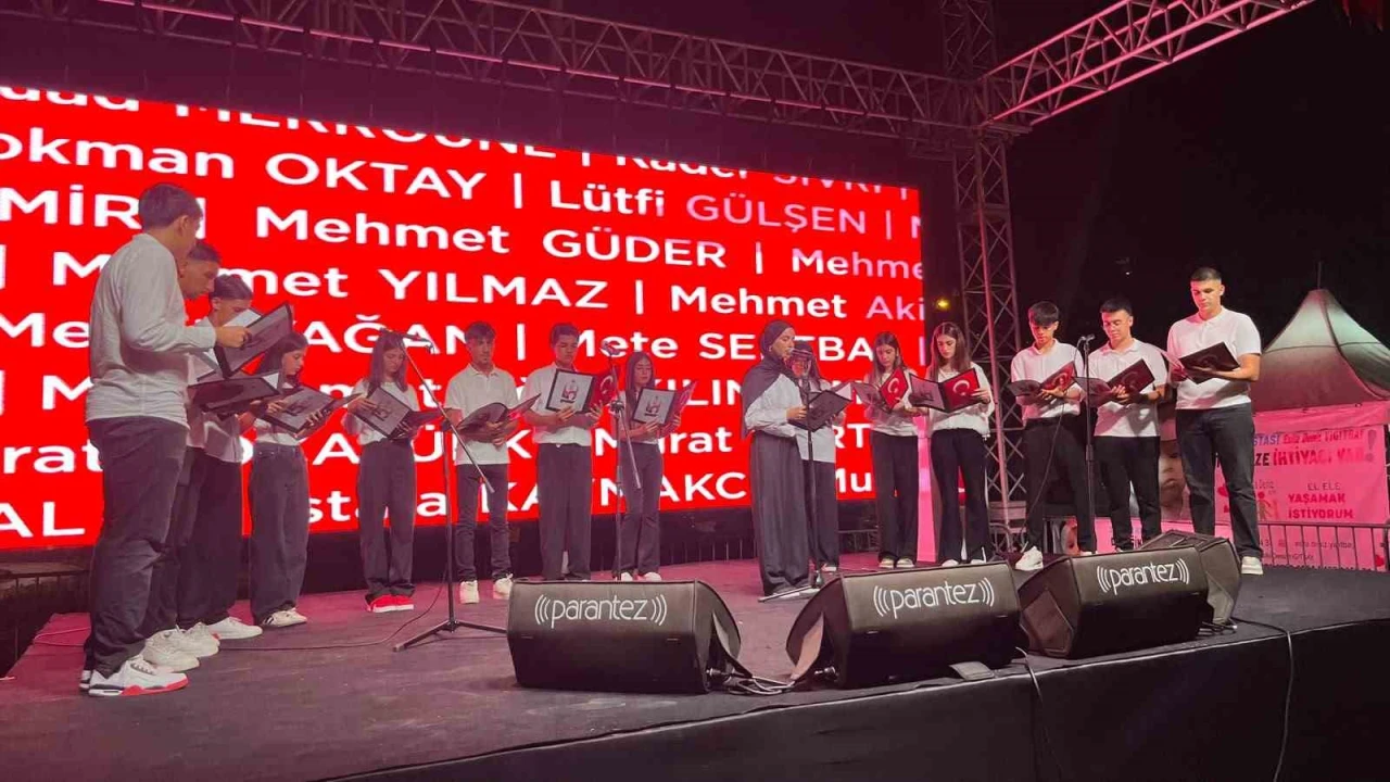 Alanyada 15 Temmuzun 10uncu yılında binler tek yürek oldu