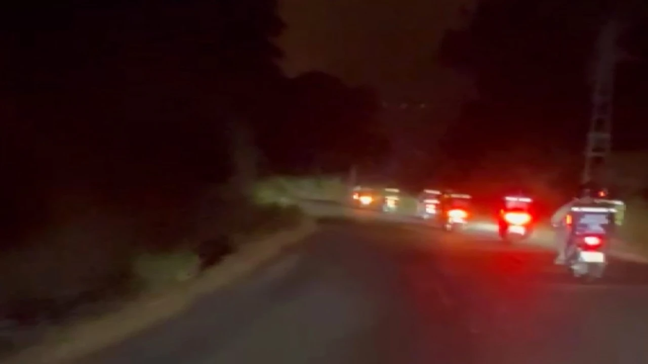 Alanyada motokuryeler ekiplere malzeme yardımı için seferber oldu