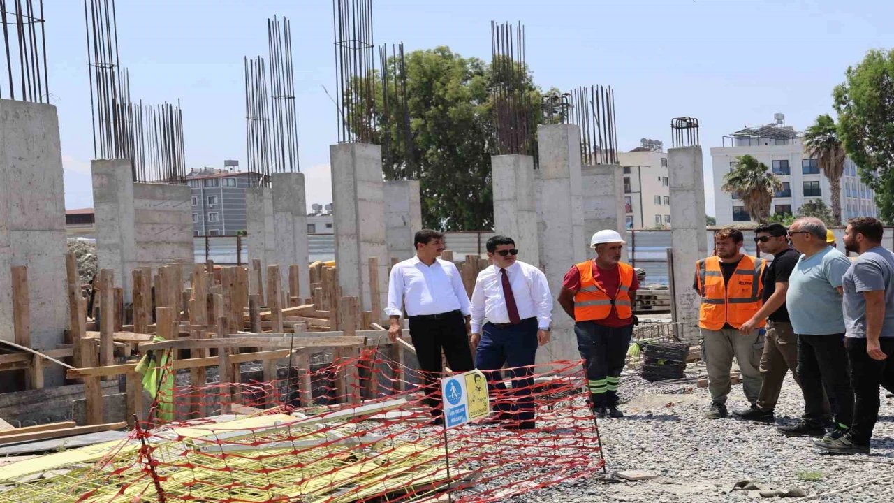 Arsuzda anaokulu inşaatlarında çalışmalar sürüyor