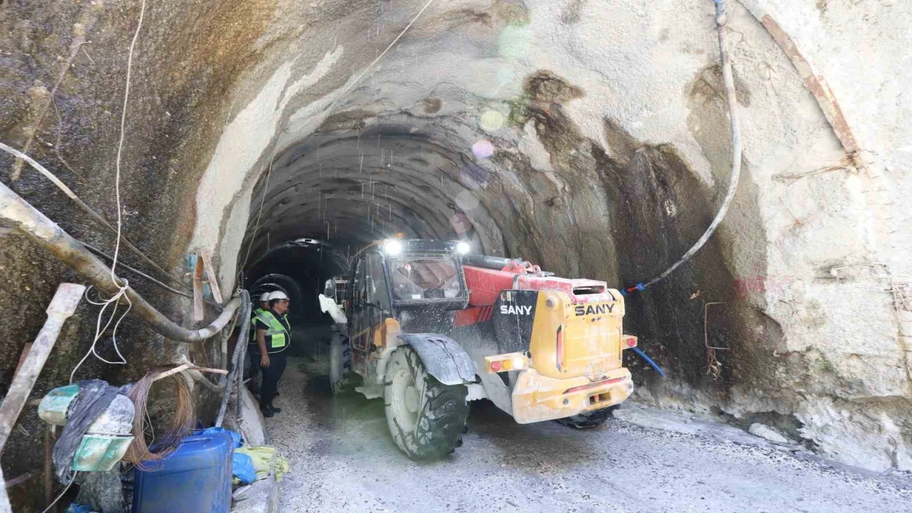Atık su tüneli projesinde kazı çalışmaları yüzde 92ye ulaştı