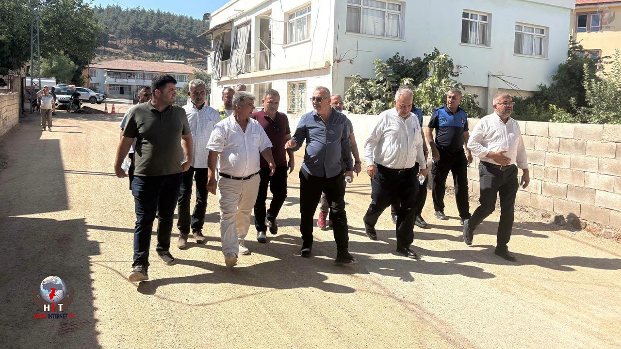 BAŞKAN ÇOLAK, ASFALT ÇALIŞMALARINI İNCELEDİ