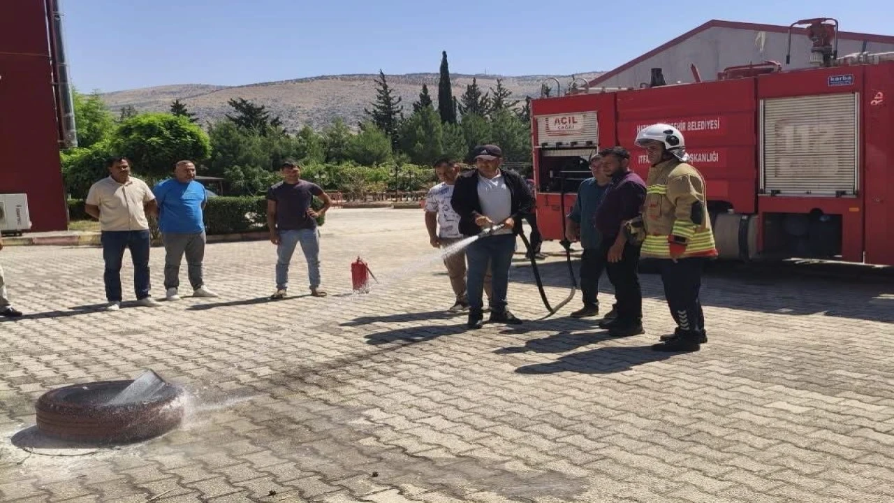 Belen ve Reyhanlıda temel yangın eğitimi verildi