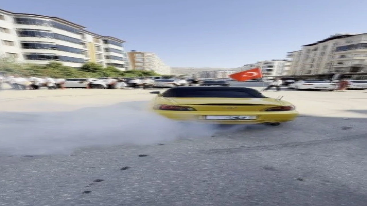 Düğün konvoyundaki drifte 156 bin TL para cezası