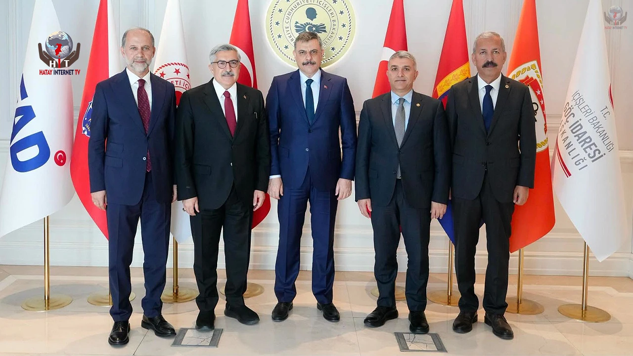 HATAY MİLLETVEKİLLERİNDEN BAKAN ÇİFTÇİ’YE ZİYARET